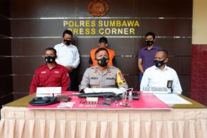 Amankan Pelaku Narkoba, Polres Sumbawa Sita Sabu dan Senpi Rakitan