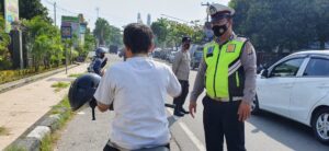 Lakukan Operasi Yustisi Imbangan, Upaya Polsek Kediri Tekan Penyebaran Covid-19