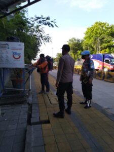 Pengguna Jasa penyeberangan Lembar Wajib Patuhi Protokol Kesehatan dan Miliki Dokumen Rapid Test, atau Rapid Test di Pelabuhan