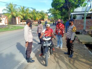 Masih Ditemukan Pelanggaran Protokol Kesehatan di Lembar, Diberi Sanksi Teguran