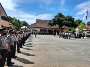 Kapolres Sumbawa Pimpin Upacara Korps Rapot Kenaikan Pangkat