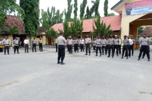 Operasi Bina Kusuma Polres Sumbawa Sasar Sejumlah Hotel Dan Pasar Beri Himbauan Disiplin Prokes