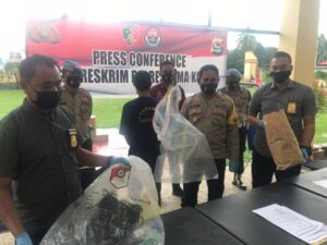 Bacok Terduga Pencuri Hingga Tewas, Pria ini Jadi Tersangka