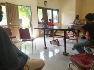 Setelah di Dusun Lilir, Polsek Gunungsari Tutup Cafe Tuak di Desa Mekarsari