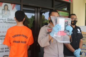 DPO Jambret Berhasil Dibekuk Tim Opsnal Polsek Kediri, Saat Ditangkap Sedang Tiduran di Berugak