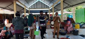 Blusukan Di Pasar, Bhabinkamtibmas Ajak Warga Patuhi Protokol Kesehatan Sukseskan Kampung Sehat Jilid 2