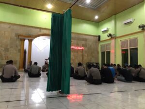 Polres Sumbawa Laksanakan Pembinaan Rohani Dan Mental Personil