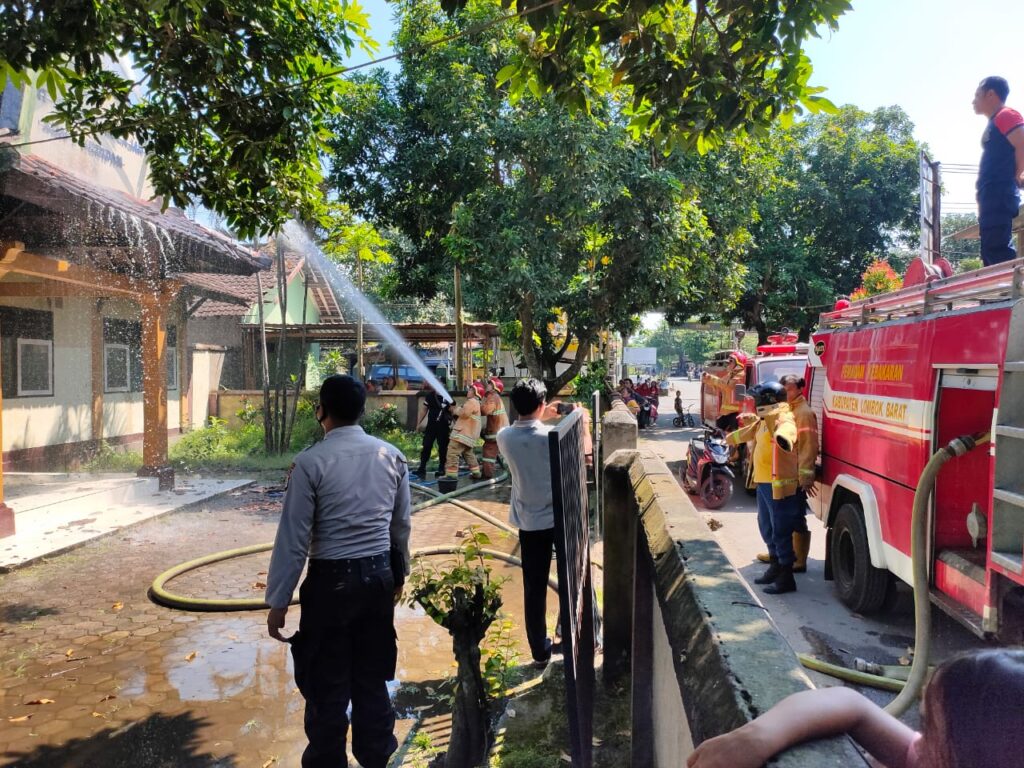 Bahaya kembang Api, Gedung PSB SDN 1 Kuripan Nyaris Terbakar