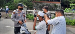 Tegas Namun Tetap Kedepankan Sisi Humanis, Upaya Tiga Pilar Labuapi dalam Pendisiplinan Prokes