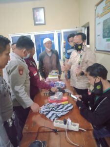 Cegah Perang Petasan, Polres Lobar Razia Petasan dan Kembang Api Tanpa Izin