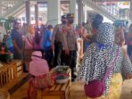 Polsek Sumbawa Rutin Perketat Penerapan Prokes  Di Pasar 