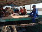 Satpolair Polres Sumbawa Himbau Penumpang Kapal Terapkan Protokol Kesehatan
