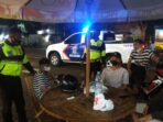 BLUE LIGHT PATROL,PERSONEL SATLANTAS POLRES SUMBAWA HIMBAU WARGA PATUHI PROTOKOL KESEHATAN