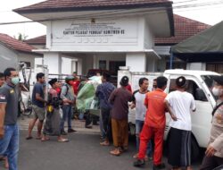 Kecelakaan Maut, Satu Warga Mantang Meregang Nyawa Usai Menabrak Truk Box di Aik Darek