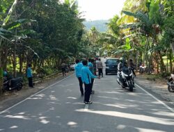 Peduli, Sejumlah Relawan Covid-19 di Sekotong Ikut Penyekatan dan Lakukan Edukasi