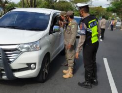 Tingkatkan Disiplin Prokes, Gabungan TNI-Polri dan Pemda Lobar Gelar Ops Yustisi