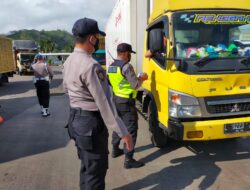 Pelabuhan Penyeberangan Lembar Tetap Diperkatet, Polisi Lakukan Penyekatan