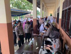 Sejumlah Pelajar Kediri Mengikuti Vaksinasi di Lombok Barat, Kali Ini di Ponpes Nurul Hakim Kediri