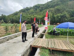 Pasar Kuliner Menarik Minat Masyarakat, Polsek Gerung Ingatkan Prokes