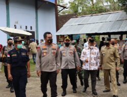 Kapolda NTB Monitoring Pelaksanaan Vaksinasi Di Aula Kantor Camat Montong Gading