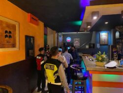Pastikan Disiplin Prokes, Polisi Sambangi Tempat Hiburan di Senggigi