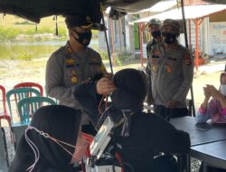 Warga Sumbawa Barat Serbu Gerai Vaksin