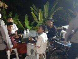 Patroli Blue Light Polsek Gerung, Sekaligus Pantau Kegiatan vaksinasi