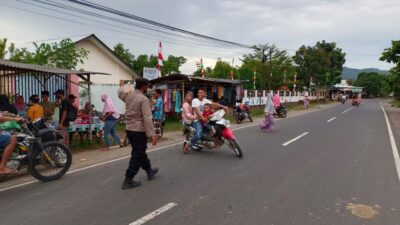 Pengamanan Ngabuburit Polsek Sekotong, Sasar Pusat Penjualan Takjil