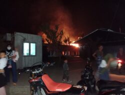 Satu Unit Proyek Pembangunan Kantor Di Villa Tampah Hill Terbakar, Polsek Prabar Turun Ke TKP