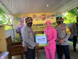 Personil Posyan Gabungan TNI- Polri dan Instansi Terkait Lakukan Patroli Dialogis di Terminal Tanamira Taliwang