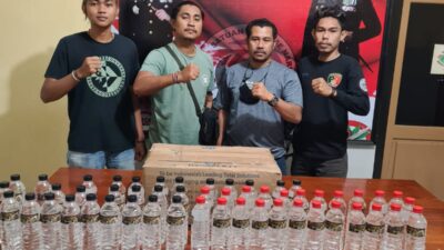 Tim Cobra Alpha Gagalkan Jual Edar Puluhan Botol Arak Bali