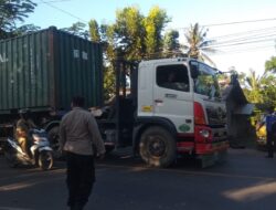 Pengaturan Lalulintas Pagi Polsek Lembar, Cegah Kerawanan Gangguan Arus Lalulintas