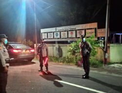 Patroli Malam Polsek Gerung, Lakukan Pendekatan Persuasif Humanis Ajak Tetap Jaga Kerukunan