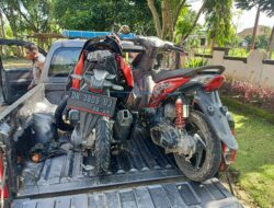 Polsek Pujut Lakukan Pengamanan, Olah TKP Dan Evakuasi Korban Lakalantas di Desa Kawo