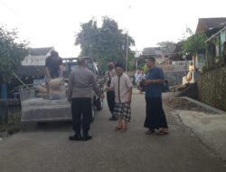 Memeriahkan Hari Bhayangkara Ke 76, Polsek Batukliang Sumbang Material Pembangunan Masjid