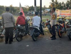 Berikan Rasa Aman,Polsek Sumbawa Lakukan Pengamanan Pertandingan Sepak Bola Mini