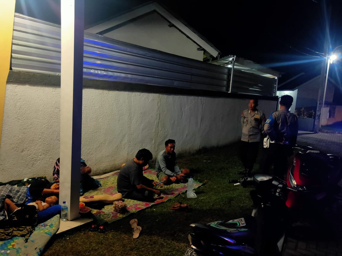 Polsek Lembar Tingkatkan Kegiatan Patroli Malam, Antsipasi Gangguan Kamtibmas Pada Jam Rawan