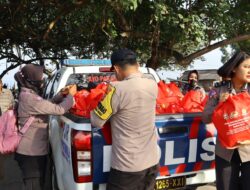 Meriahkan HUT Ke 74,Polwan Polda NTB Laksanakan Bakti Sosial