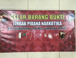 Anggota Opsnal Satnarkoba Polres Sumbawa Barat Amankan 2 Terduga Pelaku Pemilik Sabu