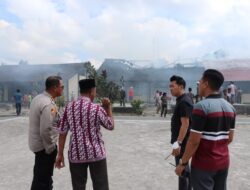 Api melalap Sejumlah Ruangan Yang Ada di SMP N 1 Praya Barat