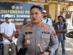 Kapolres Sumbawa Kembalikan Barang Bukti Kasus Curanmor Kepada Pemiliknya