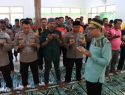 Pasca Tragedi Stadion Kanjuruhan Polres Sumbawa Barat Gelar Doa Bersama dan Sholat Istigosah