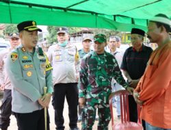Empati Ditunjukan Kapolres Bima Kota dan Dandim 1608/Bima, Bantu Korban Kebakaran di Sape Sari