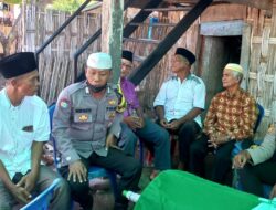 Datangi Rumah Duka,Kapolsek Buer Mengajak Untuk Bersama – Sama Muhasabah Diri