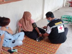 Sidokkes Polres Lombok Tengah Laksanakan Bhakti Sosial Bagi Warga
