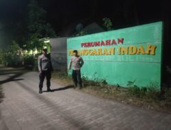 Patroli Blue Light Polsek Lembar, sekaligus Lakukan Patroli Non Yustisi Mobile