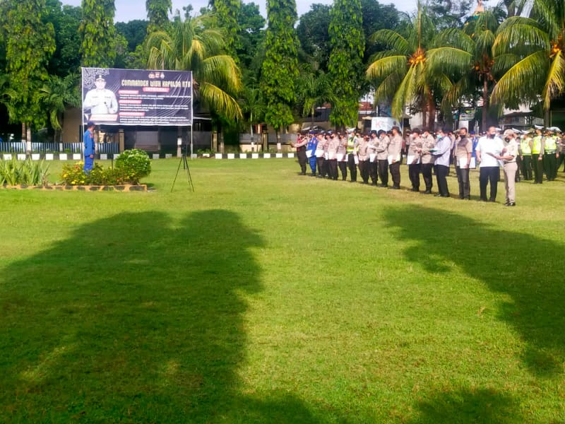 Polres Lombok Barat Melaksanakan Doa Bersama untuk Korban di Stadion Kanjuruhan