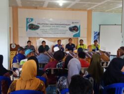 Bhabinkamtibmas Desa Tongo Hadiri Kegiatan AMNT Lakukan Pelatihan dan Pendampingan Kelompok Tani Aren