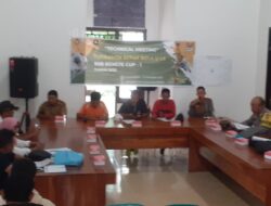 Ikut Technical Meeting Sepakbola, Bhabinkamtibmas Desa Benete Lakukan Ini