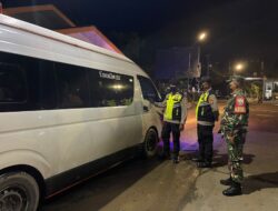 Polsek Kp3 Tano KSB Secara Rutin Lakukan Pemeriksaan Terjadap Pengguna Jasa Penyebrangan